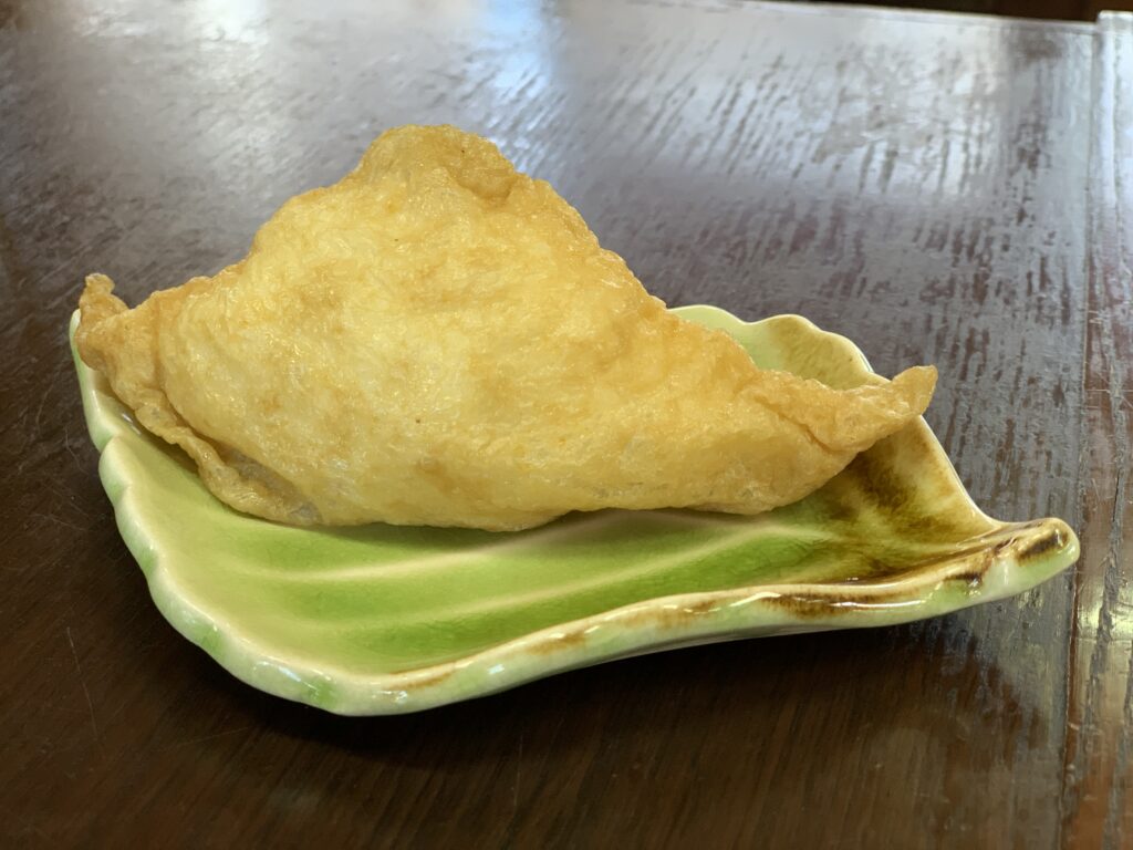 小ぶりで食べやすそうないなりずし