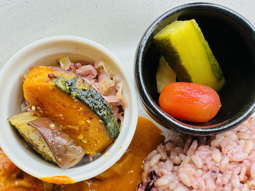 彩り豊かな副菜