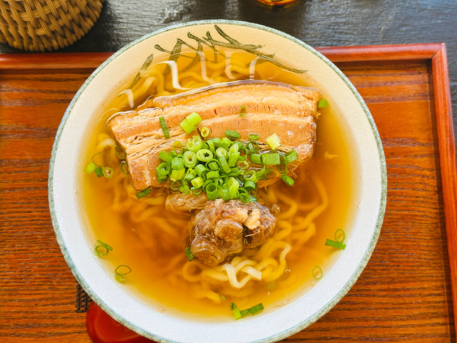 龍仁そば全体